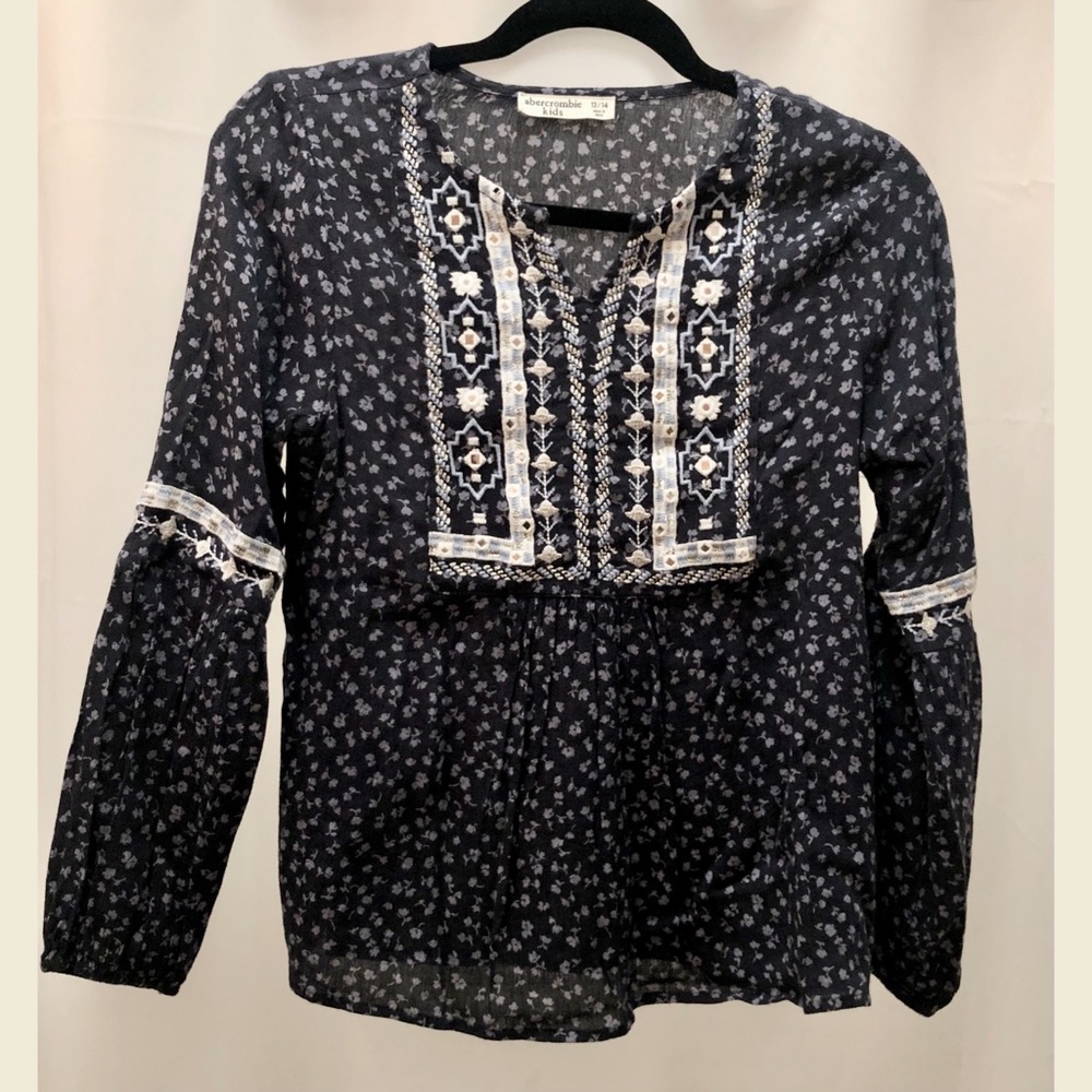 Abercrombie Kids Cute Flowy Baloon Sleeve Top Blouse